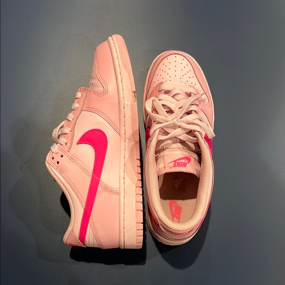 Nike Dunks Pink
